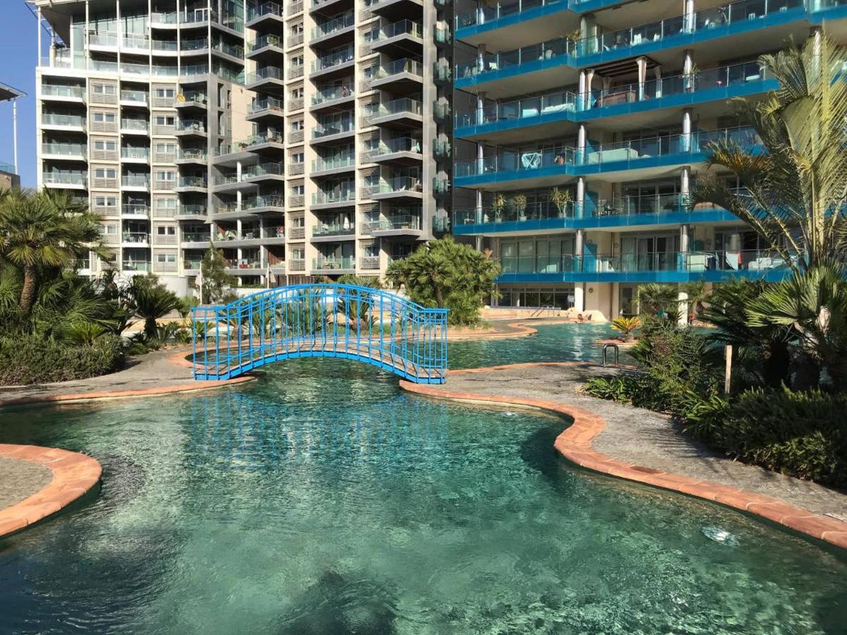 Swimming Pools Apartment In Ocean Village - 2 Bed 2 Bath Rock View ยิบรอลตาร์ ภายนอก รูปภาพ